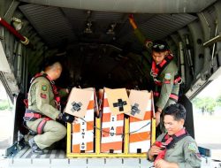 TNI kembali terjunkan bantuan ke desa terisolasi di Tapanuli Utara